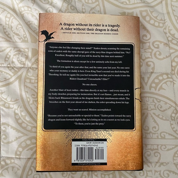 Fourth Wing Hardcover by Rebecca Yarros - Picture 3 of 5